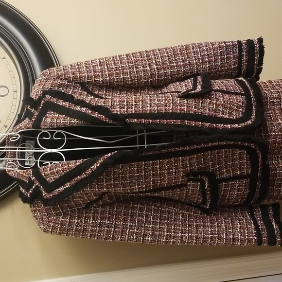 COMPLETELY CONFIDENT ❣️Lady's Image Delaware Tweed Suit, blazer and skirt - Picture 3 of 12